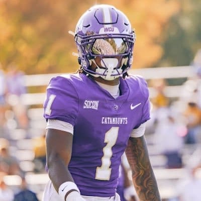 Pitt wide receiver target Zion Booker.