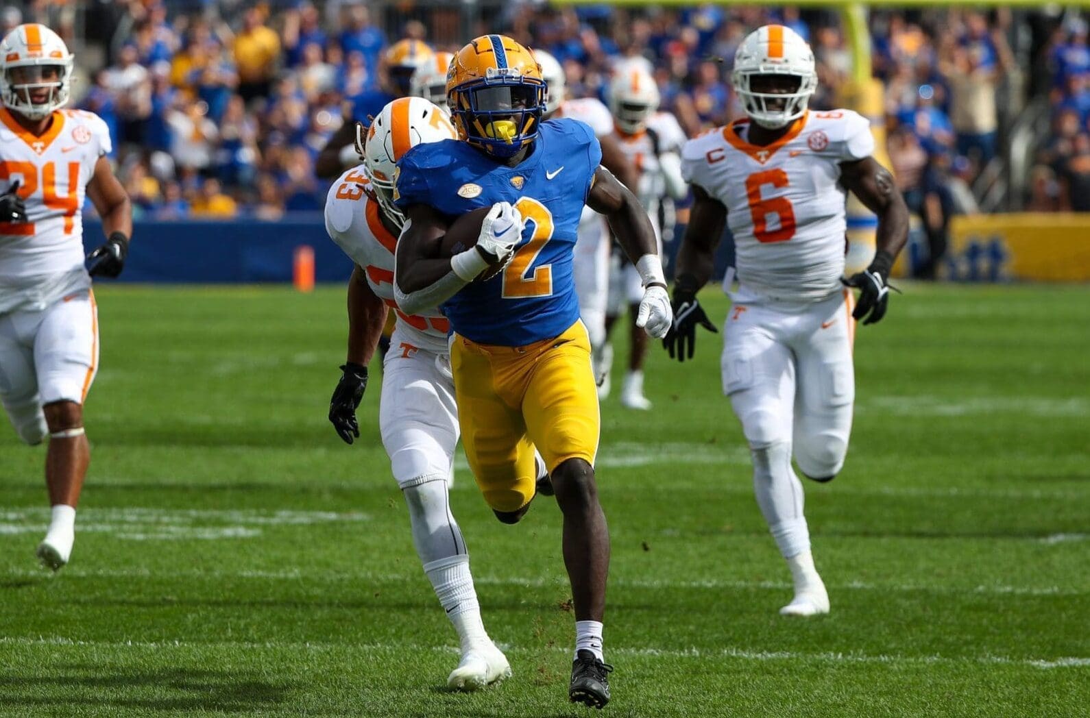 Pitt Panthers running back Israel Abanikanda (2) Sept 10, 2022 David Hague/PSN
