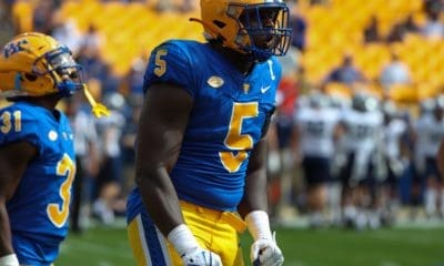 Former Pitt defensive end Deslin Alexandre