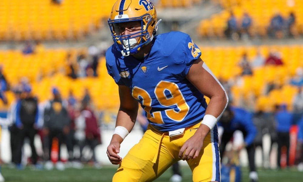Pitt linebacker Luke DelGaudio