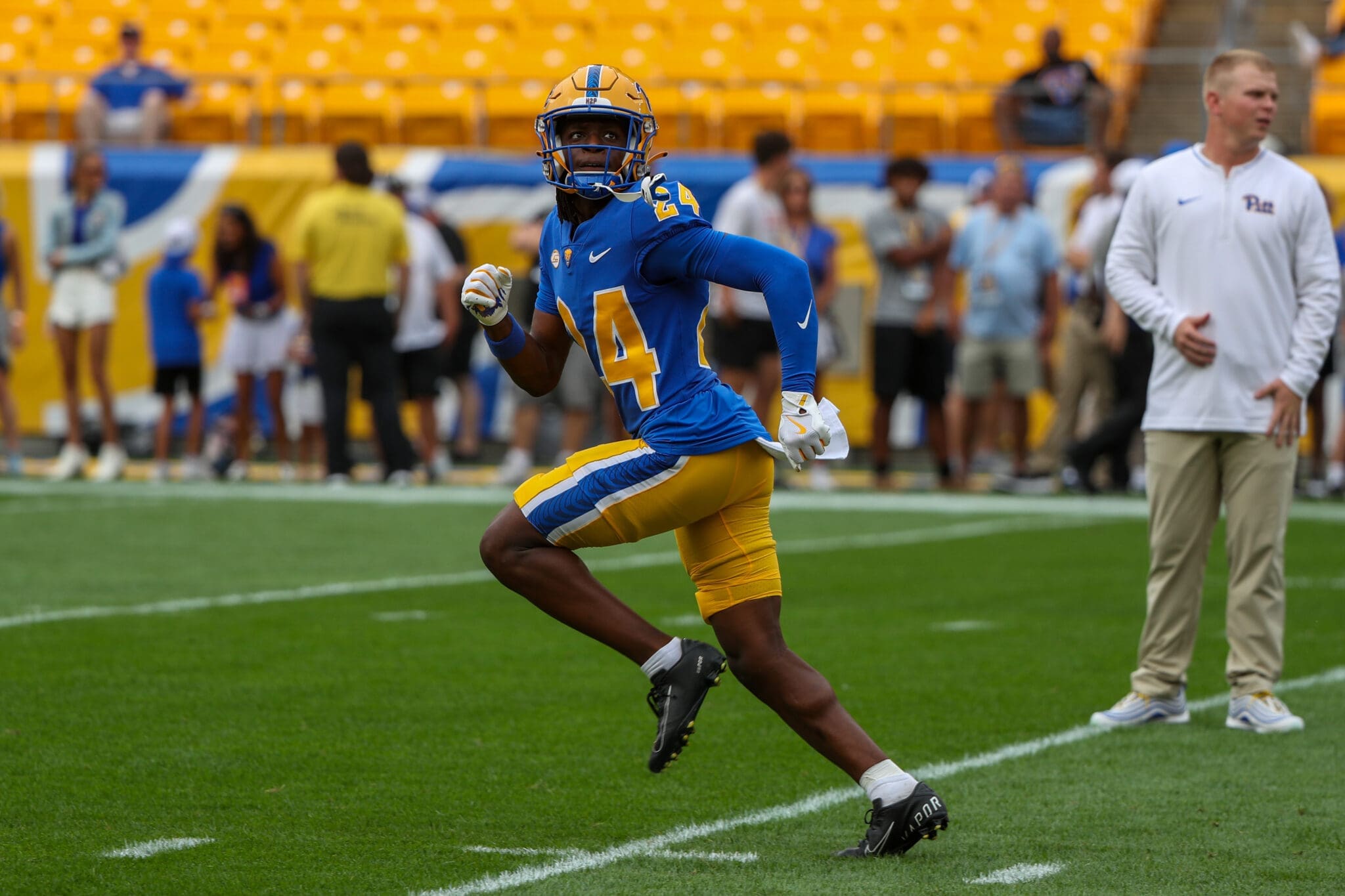 Pittsburgh Panthers wide receiver Tyreek Robinson (24) August 31, 2024 David Hague/PSN