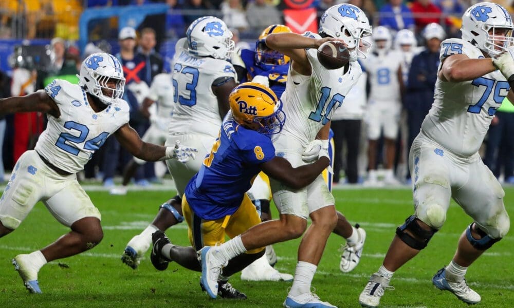 Pitt defensive end Samuel Okunlola.