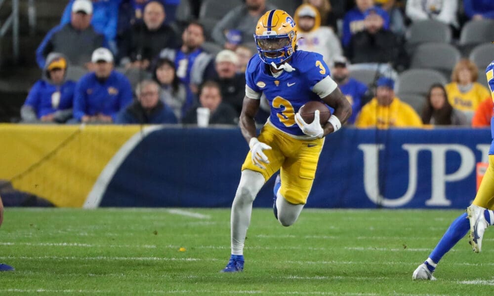 Pitt wide receiver Daejon Reynolds.