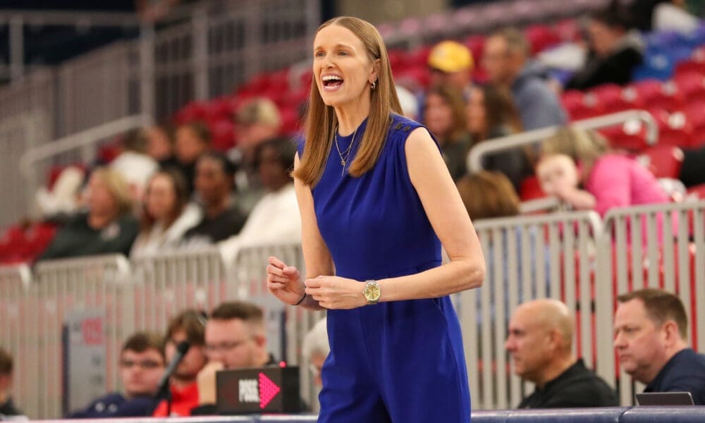 PHOTO CREDIT // David Hague. Robert Morris women's basketball head coach Chandler McCabe during a game against St. Francis.