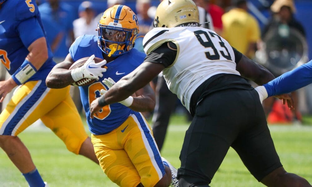 Pitt running back Rodney Hammond Jr.