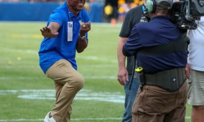 Pitt legend Tony Dorsett.