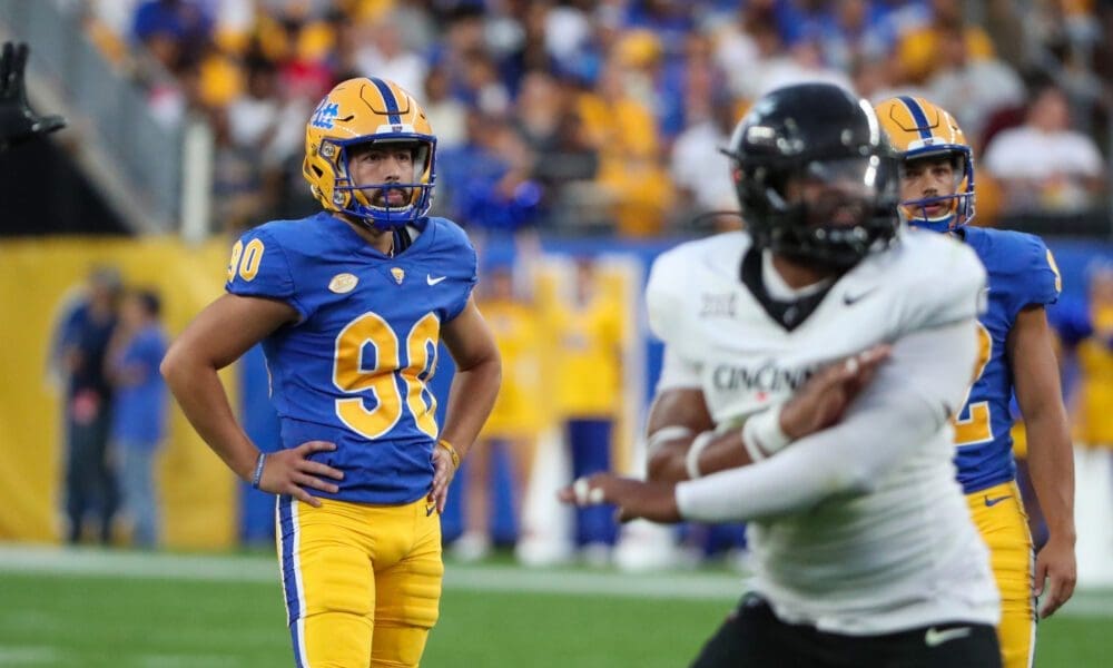 Pitt kicker Ben Sauls
