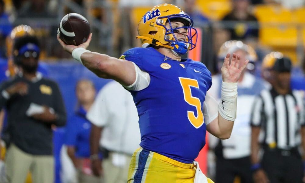 Pitt quarterback Phil Jurkovec.