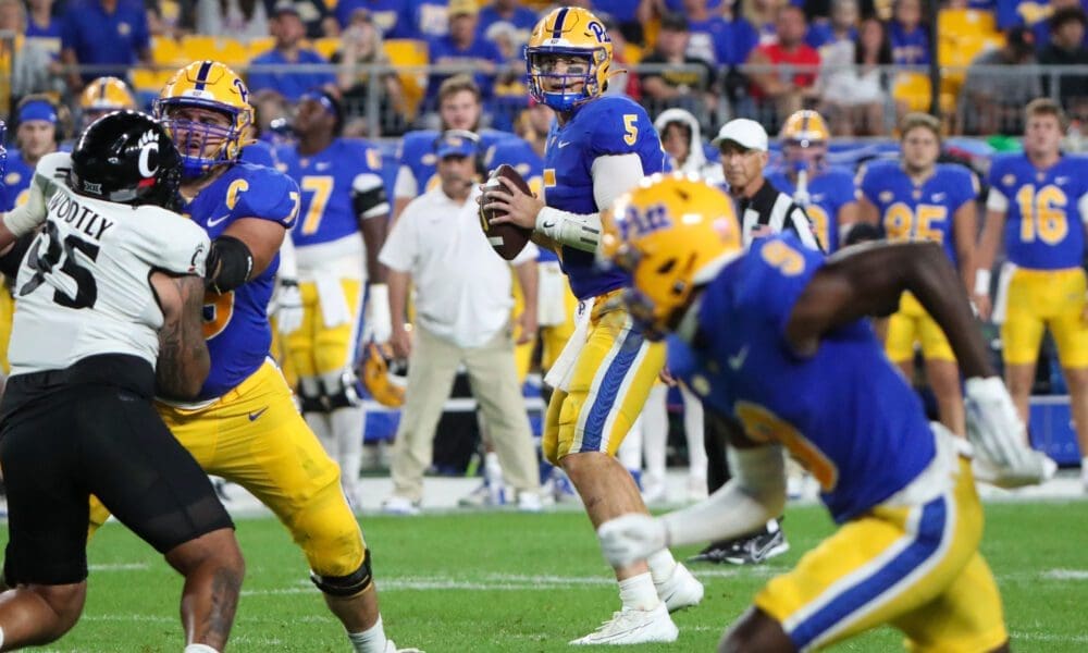 Pitt quarterback Phil Jurkovec.