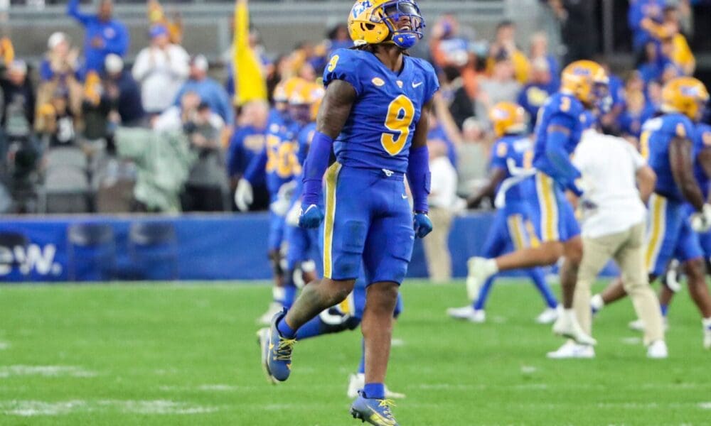 Pitt Panthers linebacker Kyle Louis (9) October 12, 2024 David Hague/PSN