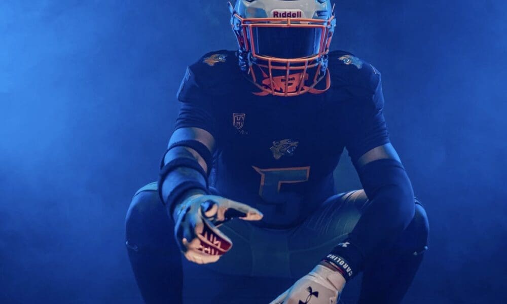 Pitt defensive end target Sharlandiin Strange.