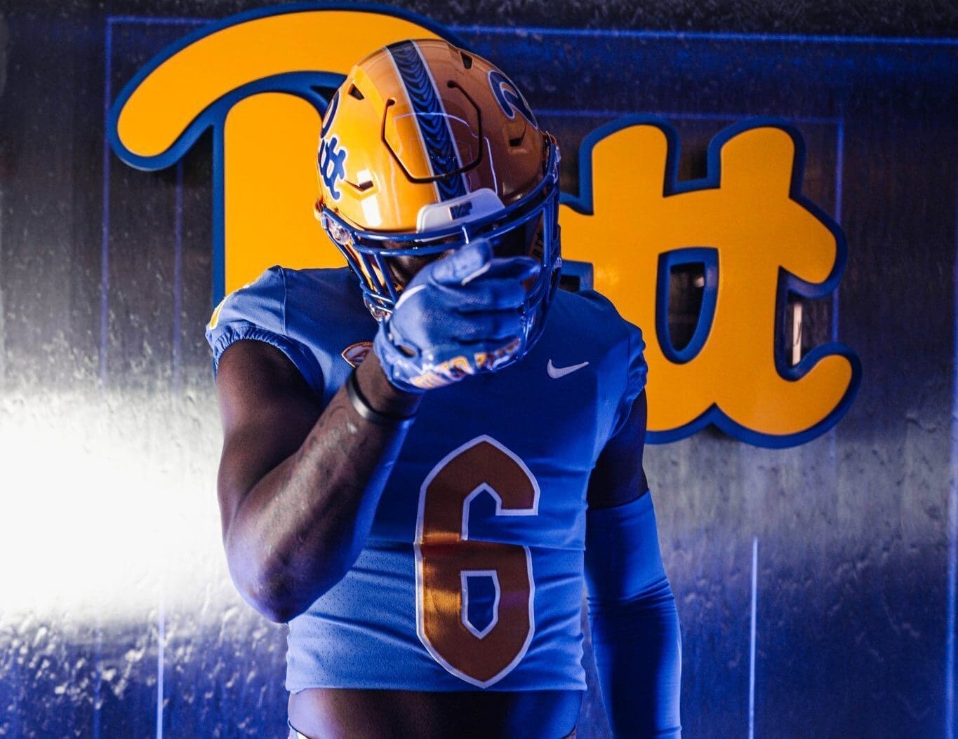 Pitt running back commit Yasin Willis.