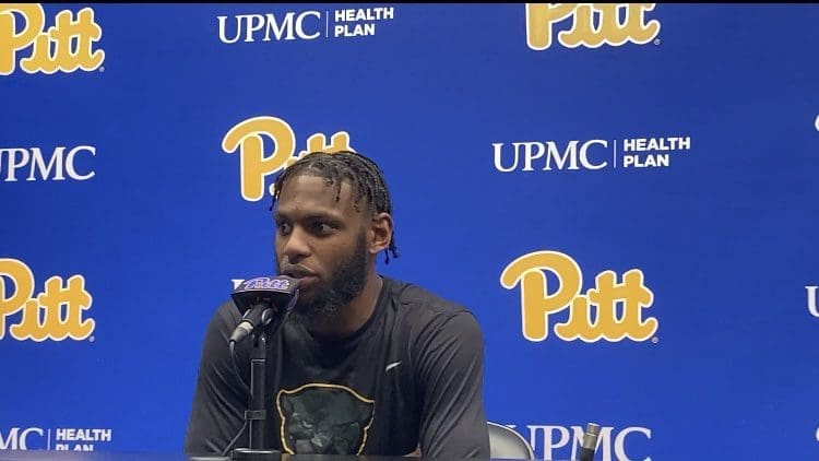 Pitt basketball's Jamarius Burton.