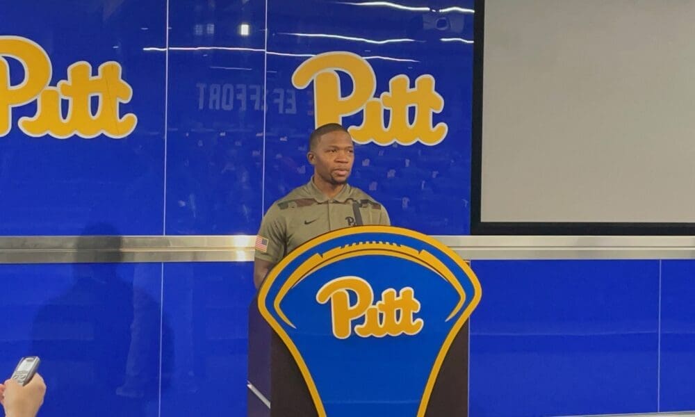 Pitt running backs coach Lindsey Lamar.