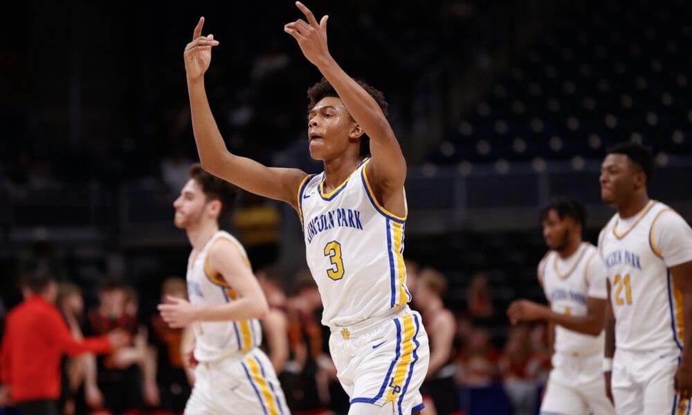 Pitt Class of 2024 commit in guard Brandin Cummings
